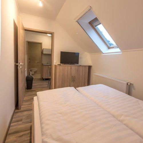 Kikoeto Anna Apartmanok Balatonboglár Kültér fotó